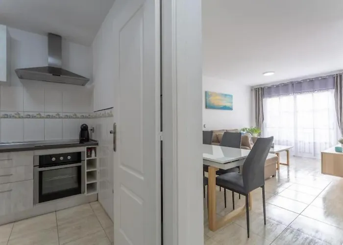 Reef Aqua Vista 3 Bedroom Costa Adeje Wifi And Pool Apartment Callao Salvaje