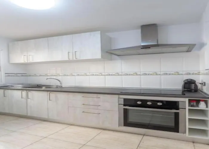 Reef Aqua Vista 3 Bedroom Costa Adeje Wifi And Pool