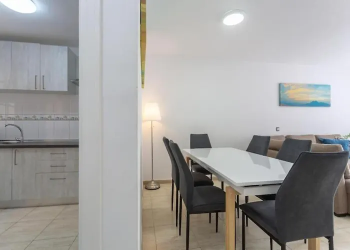Reef Aqua Vista 3 Bedroom Costa Adeje Wifi And Pool 아파트 *